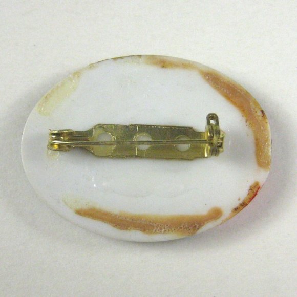 Oval Figurative Portrait Pin Brooch 1.5 In Vintage 90s 80s Plastic Victorian STY - Picture 4 of 4